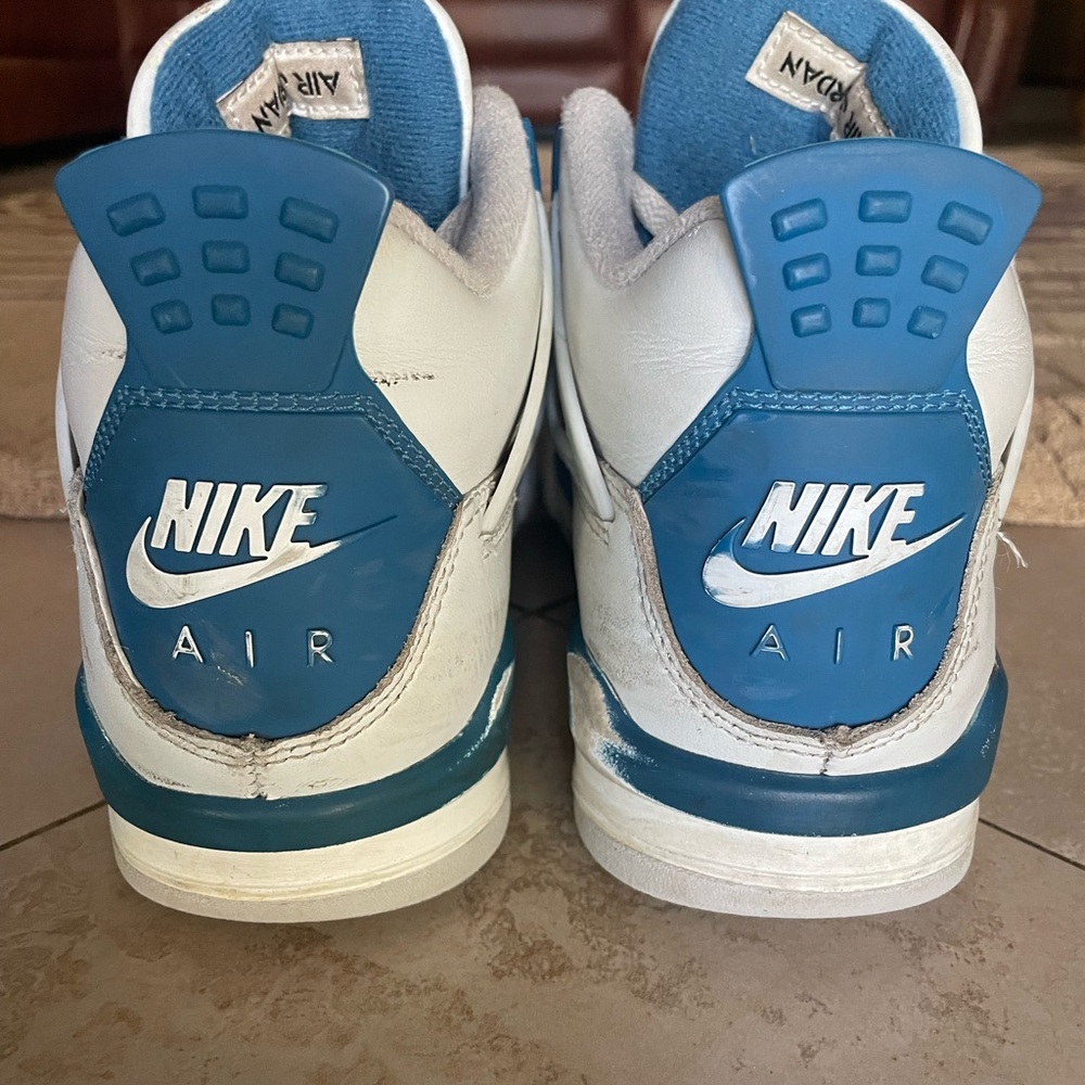 Air Jordan Retro 4 Military Blue Kids Sneakers - Picture 7 of 12